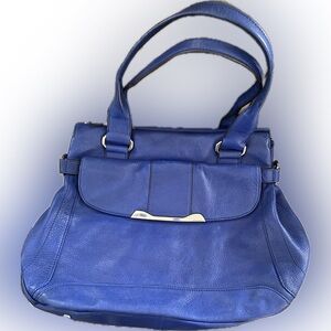 B. Markowsy leather purse